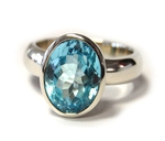 Silberring mit Topas "Sky Blue". Gr.56. 149,- €