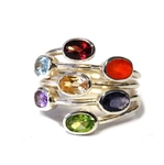 Spiralring mit Edelsteinen.Gr.56, 109,- €